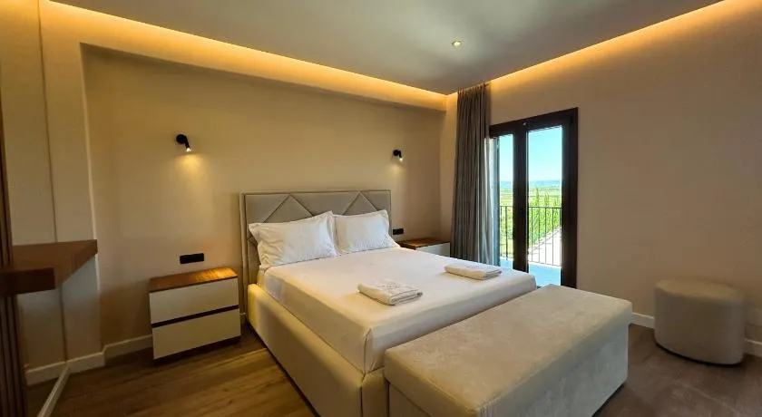 Hotel Vila Ami - Image 1