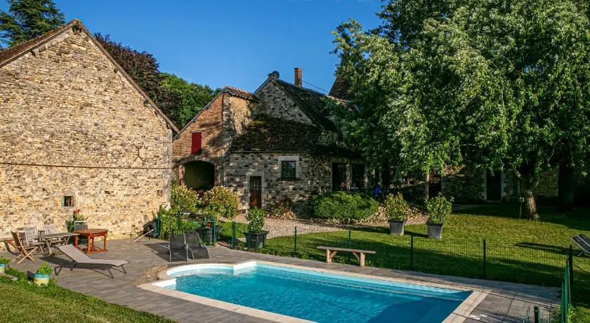 Maison Forte Perreuse - Image 1