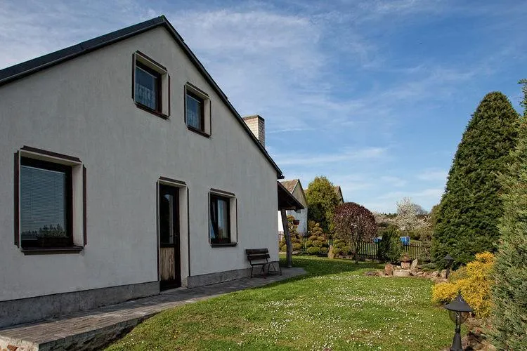 Spacious Holiday Home in Kamenice nad Lipou near Ski Area - Image 1
