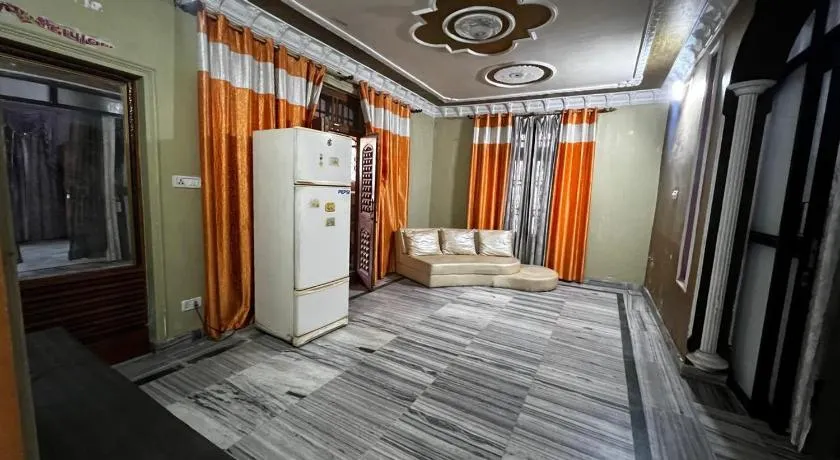 Home stays subash nagar - Image 1