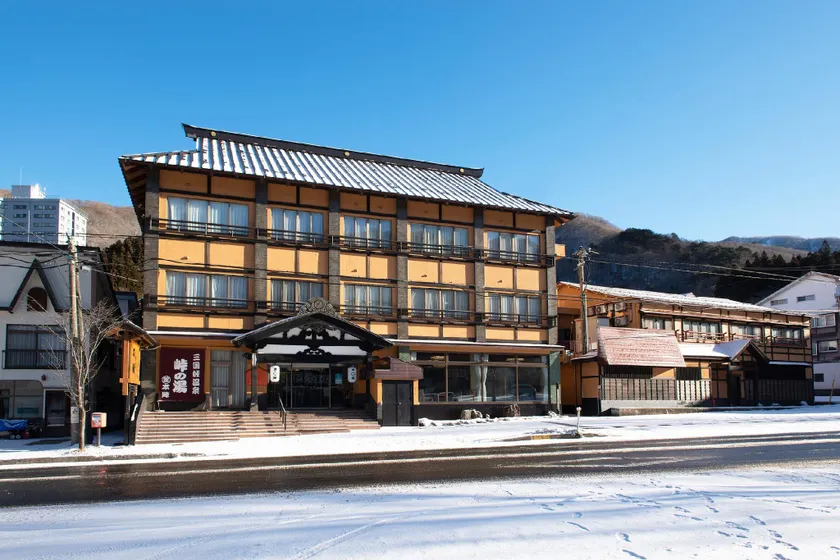 Mikunitouge Onsen Oyado Honjin - Image 1
