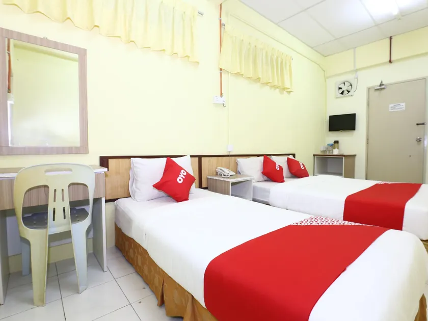 Hotel O Harmoni Hotel - Image 1