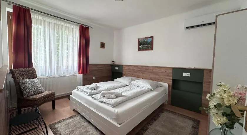 Orsi House - Image 1