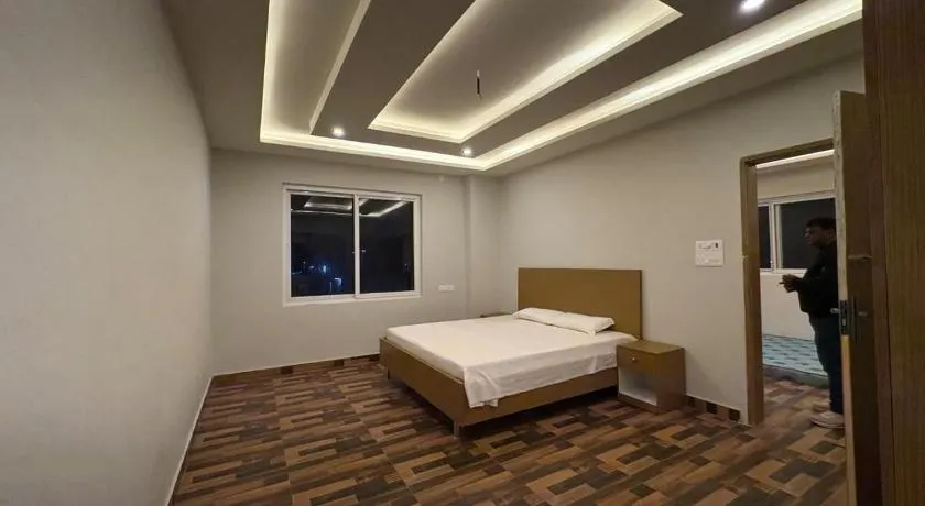 Lagoon Resort - Image 1