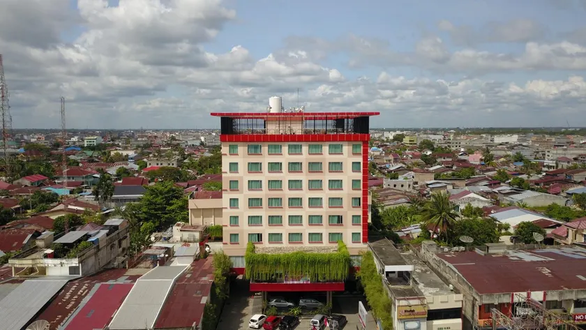 Grand Zuri Dumai - Image 1