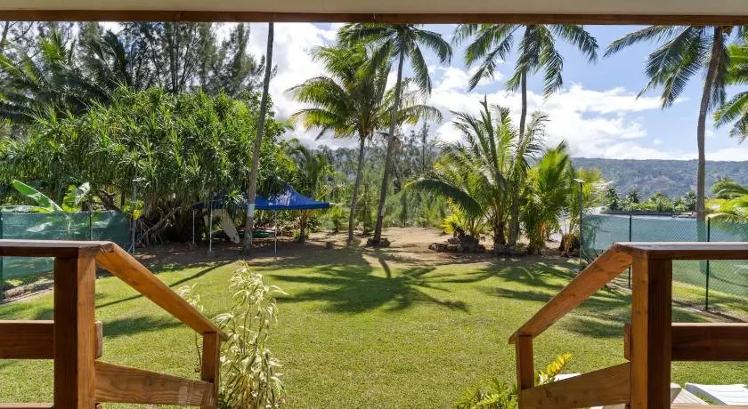 Temenino Pihiti Secluded Bungalow - Image 1
