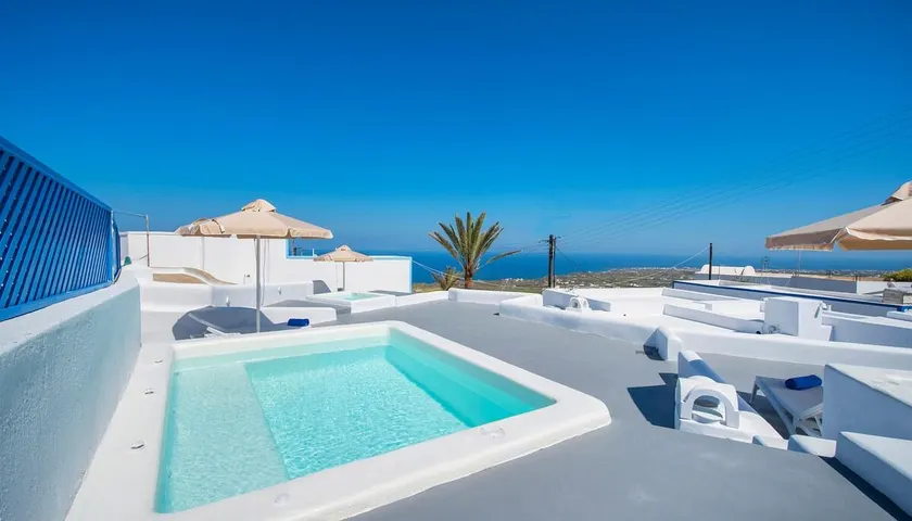 Traditional villa, Jacuzzi, Veranda with Sea view - Image 1