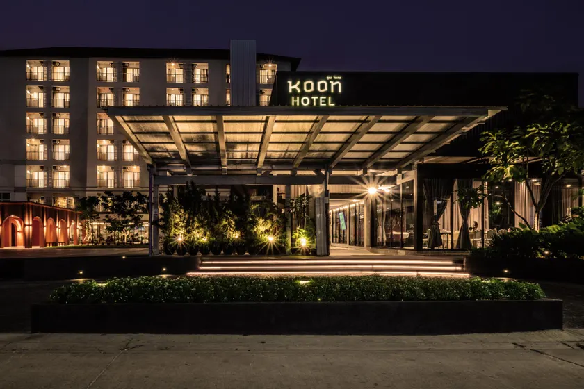 Koon Hotel Sukhumvit - Image 1