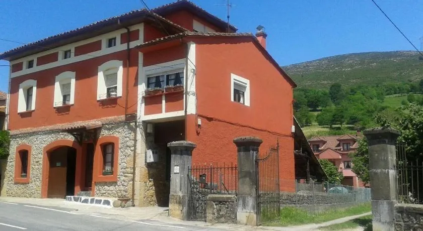 Miyares casa rural - Image 1