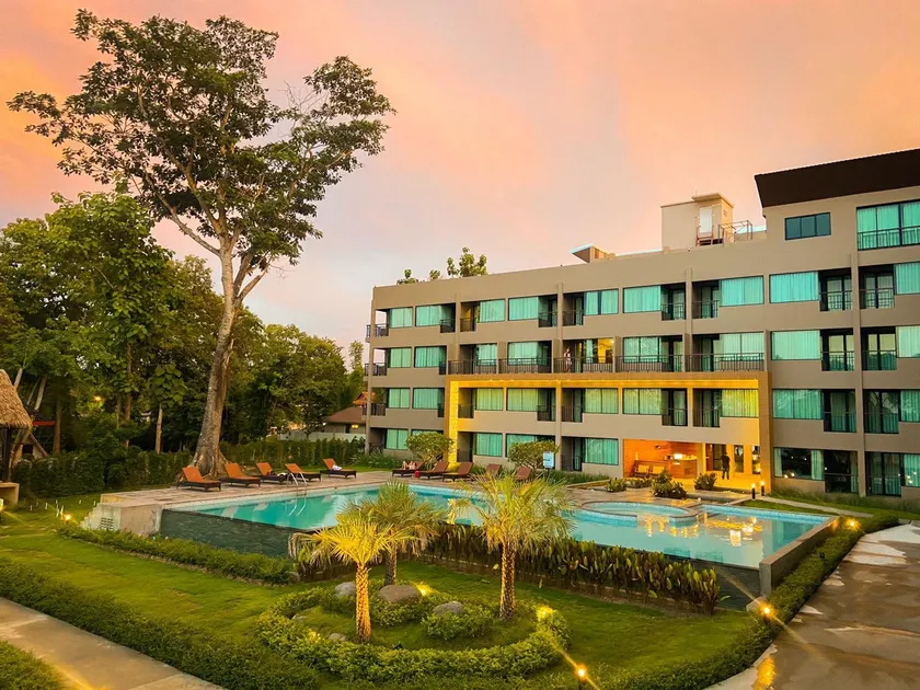 River Tree Resort - Image 1