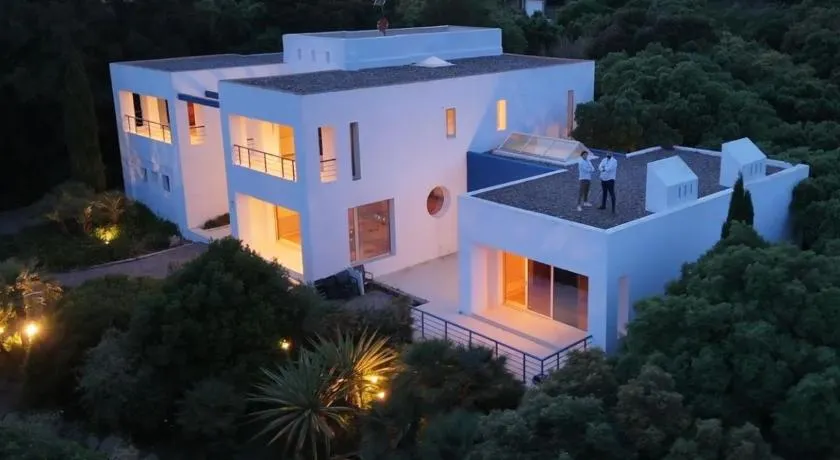 Villa Tarifa - Image 1