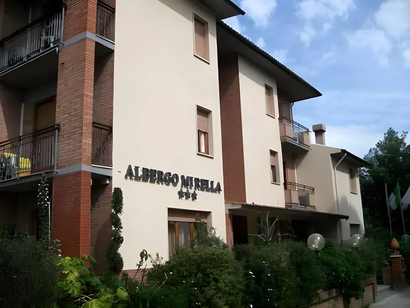 Hotel Mirella - Image 1