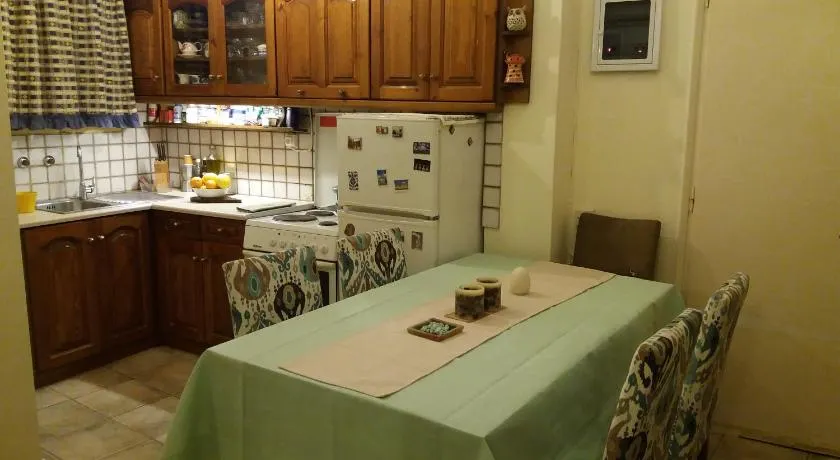 Cozy Apartment Near Historic Centre - Image 1