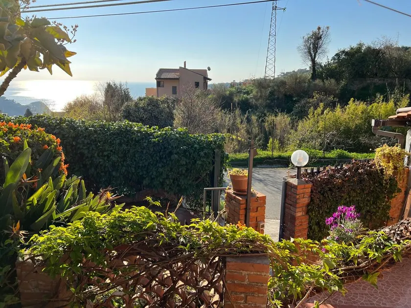 Mediterraneo - apartment with breakfast - Image 1
