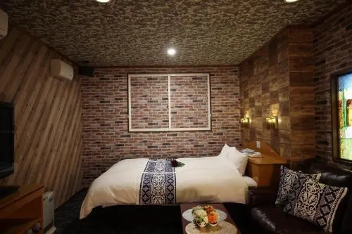 Hotel DOLPHIA - Image 1