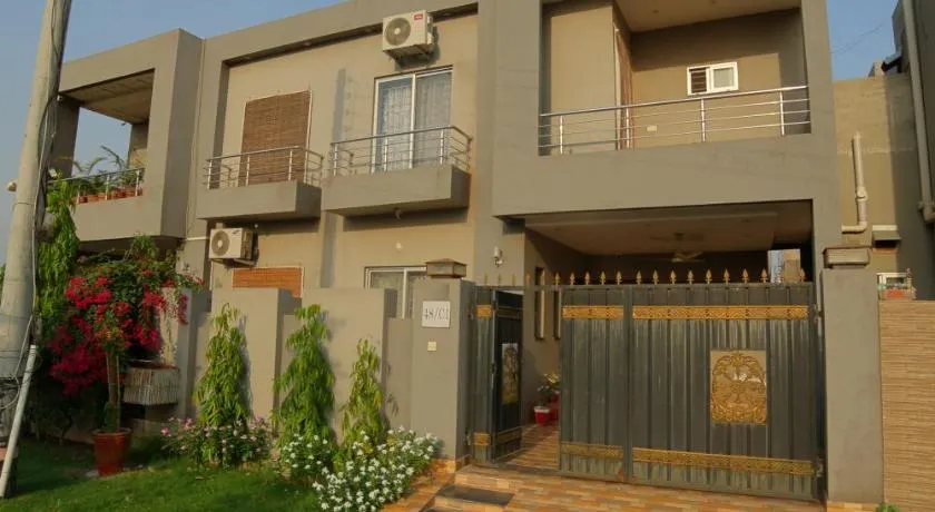 Grey Orchard Homestay - A Family Place - Image 1