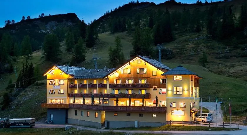Hotel Hierzegger - Image 1
