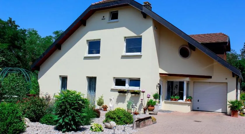 Großzügige helle Ferienwohnung bis 4 Personen in Chalampe, Elsass - Image 1
