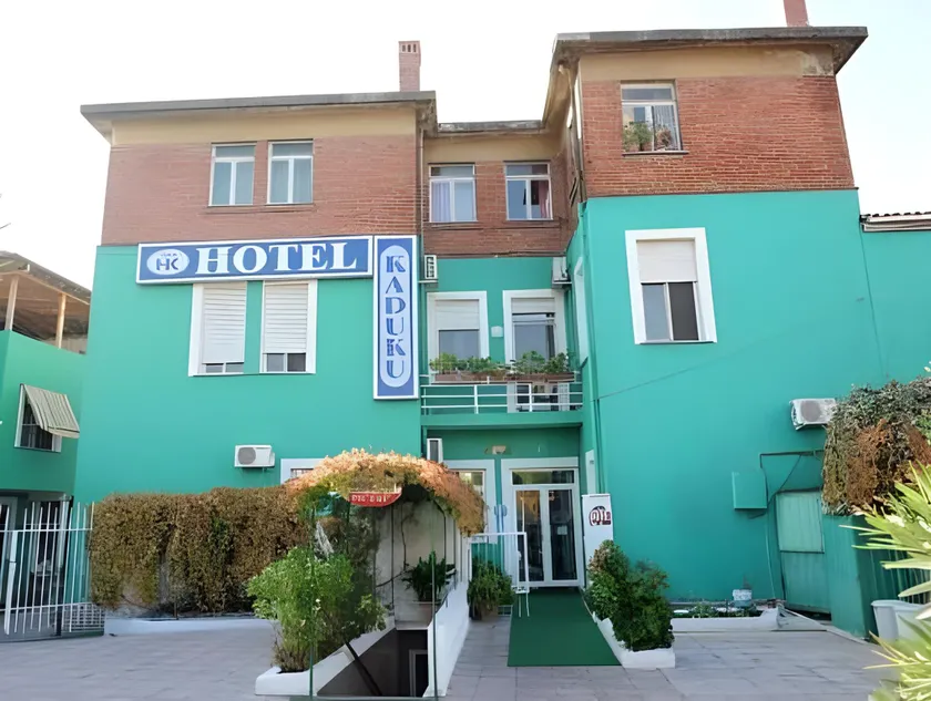 Hotel Kaduku - Image 1