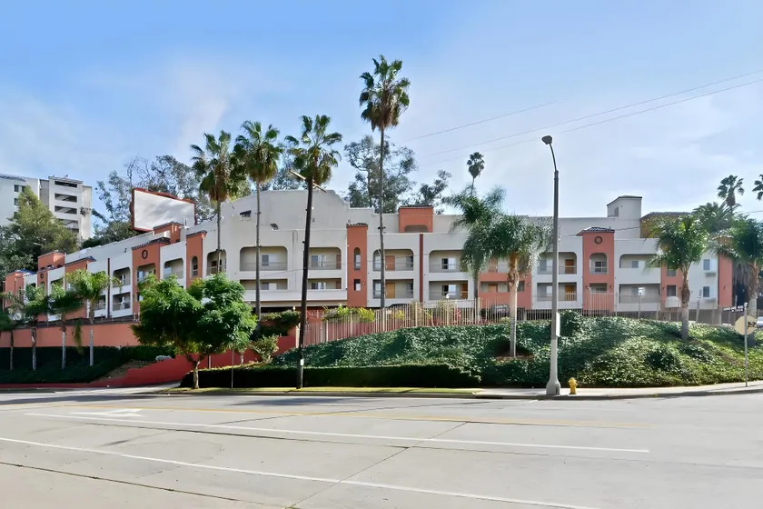 Hotel Silver Lake Los Angeles - Image 1