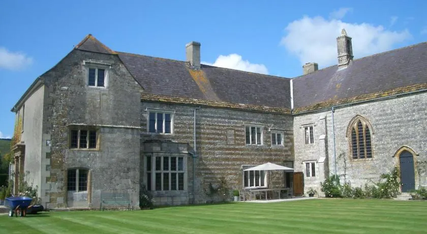 Higher Melcombe Manor - Image 1