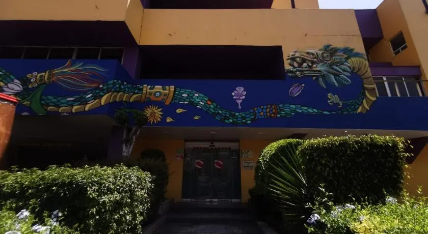 Hotel Coacalco - Image 1