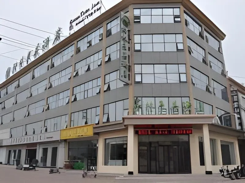 GreenTree Inn Xingtai Julu County Fengqing Road Business Hotel - Image 1