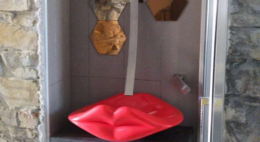KISS from CILENTO - Image 1