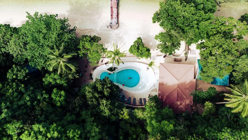 Alam Indah Beach Resort Busuanga - Image 1