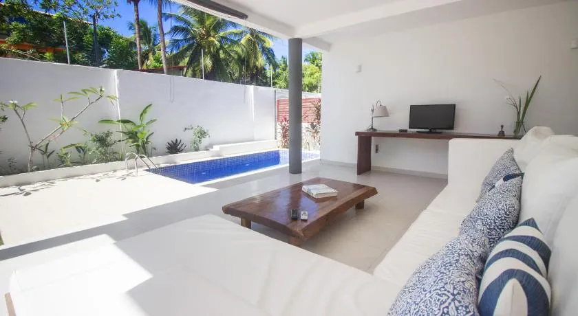 Blanc Residence - Image 1