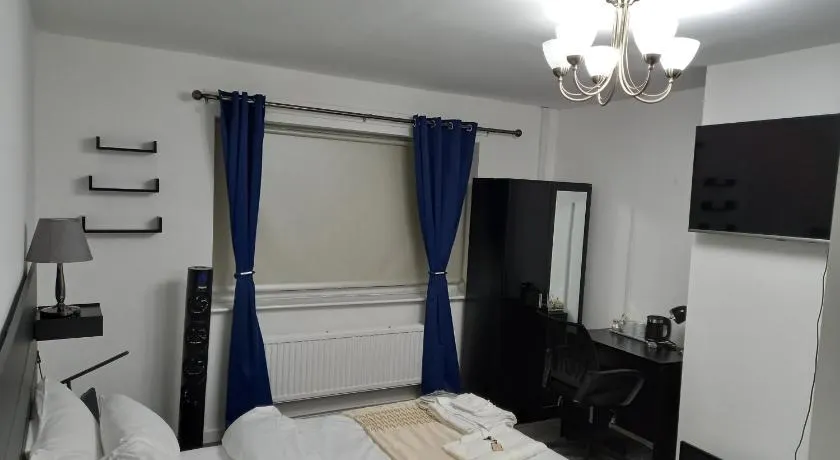 Cosy Home - Image 1