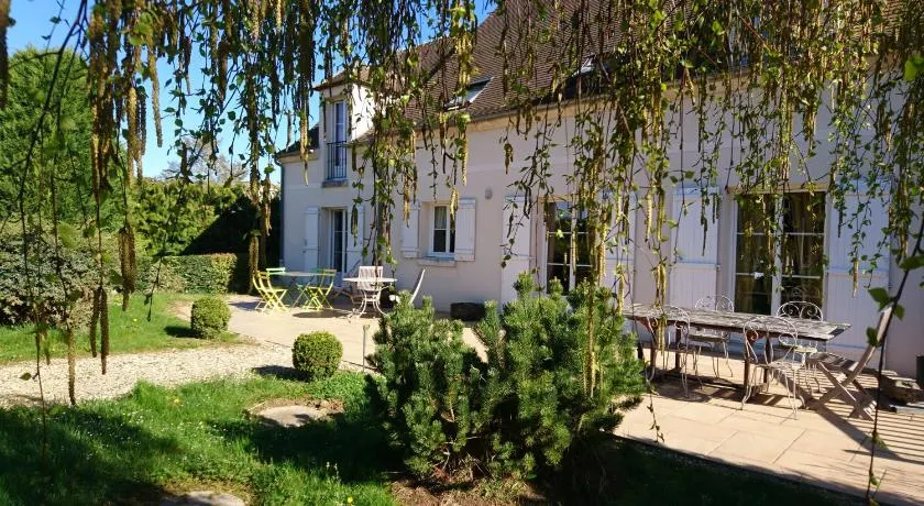Chambre d'Elisabeth à la Ferme - Image 1