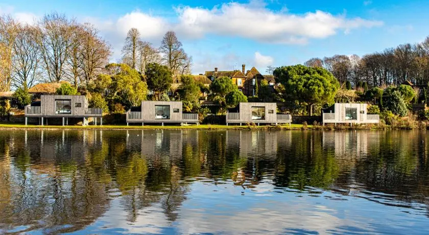 Leeds Castle Lakeside Lodges - Image 1