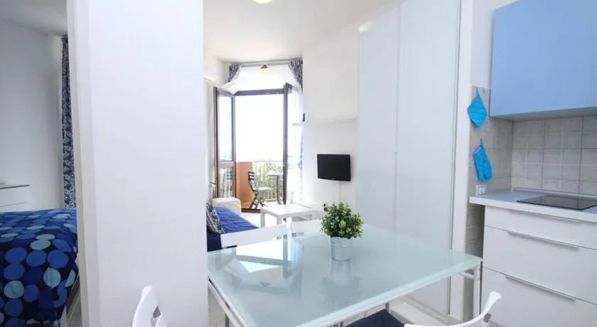 Appartamento Sul Mare - Image 1
