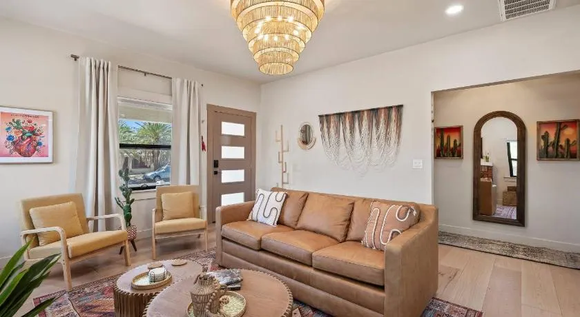 Casita Corazón - Image 1