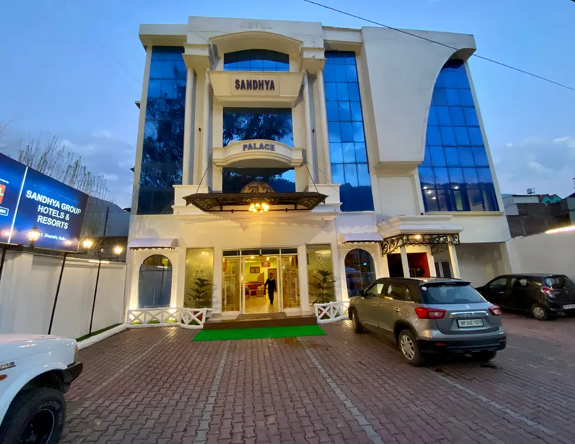 Hotel Sandhya Palace - Image 1