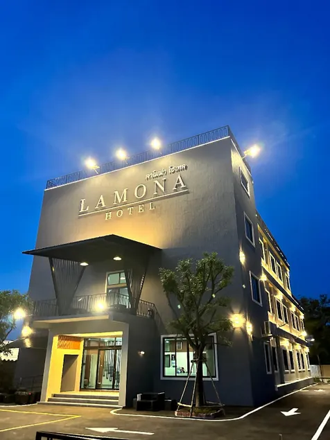 Lamona hotel - Image 1