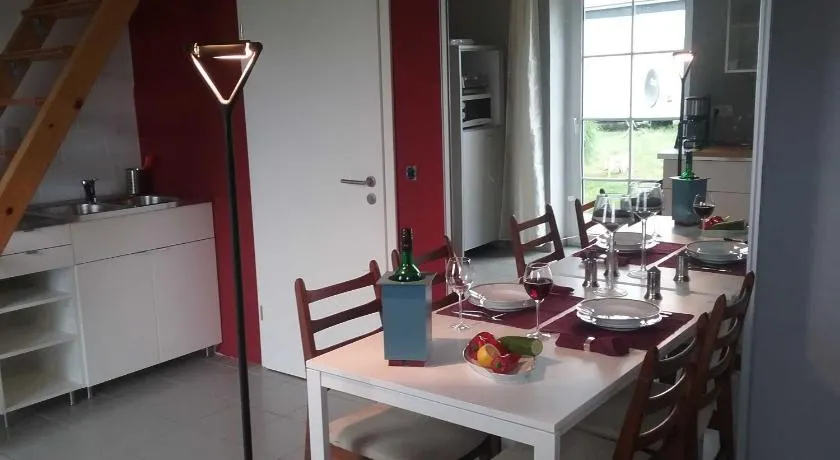 Appartamento con sauna, giardino e terrazza - Image 1