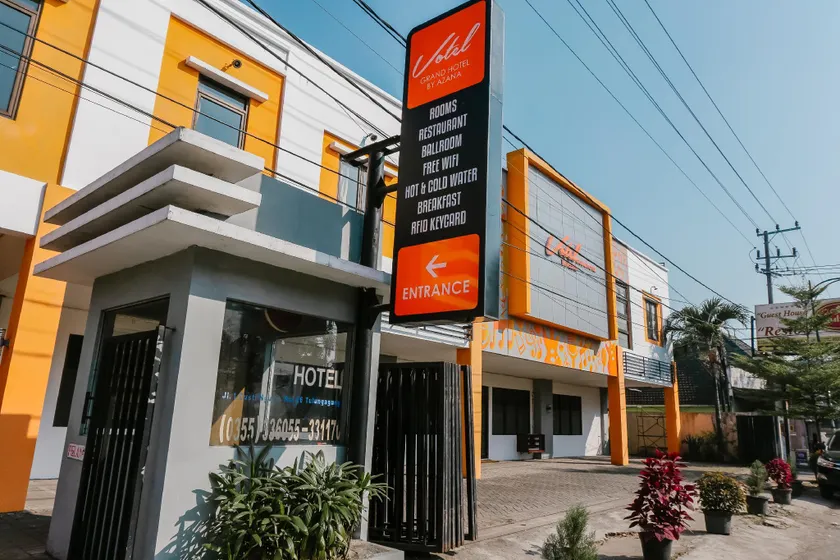 Votel Hotel Tulungagung - Image 1