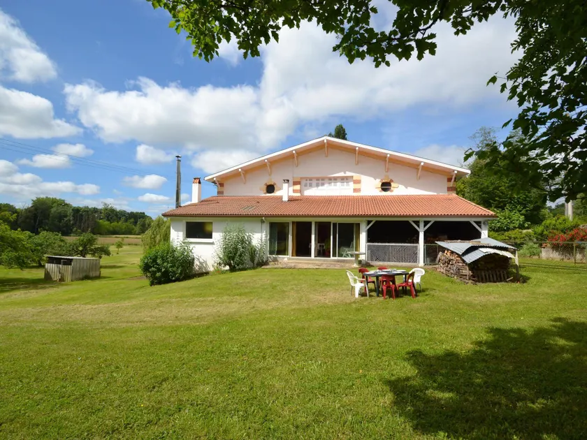 Camiran Escape Wine  Calm - Image 1