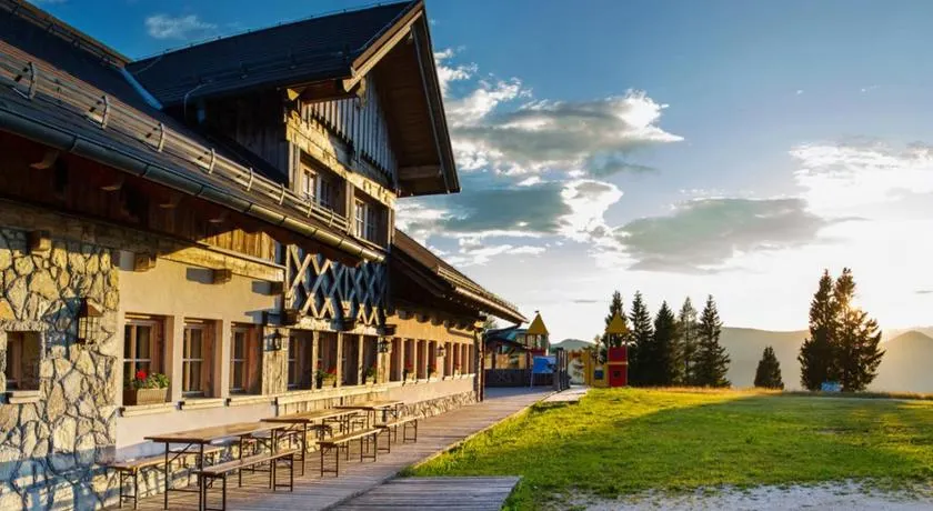 Alpska Perla Apartments - Image 1