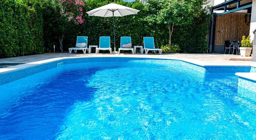 Family-friendly apartments with swimming pool Pula - 23595 - Image 1