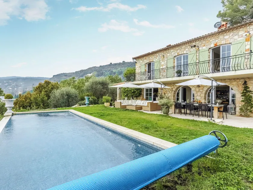 Mountain Villa with Panoramic Sea Views and Pool in Grasse - Image 1