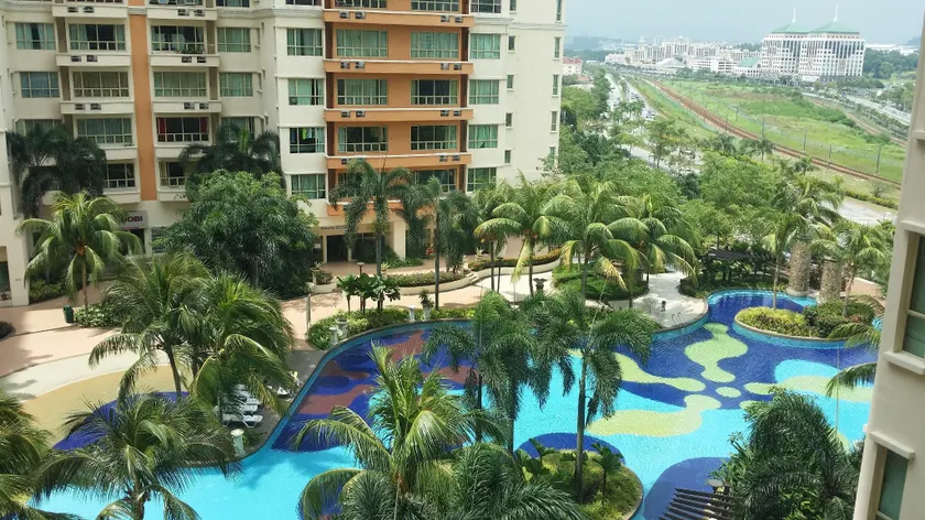 Qaiser Executive Stay East Lake Residence - Image 1