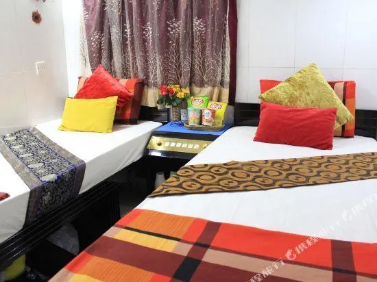 Kammal Deluxe Hotel - Image 1