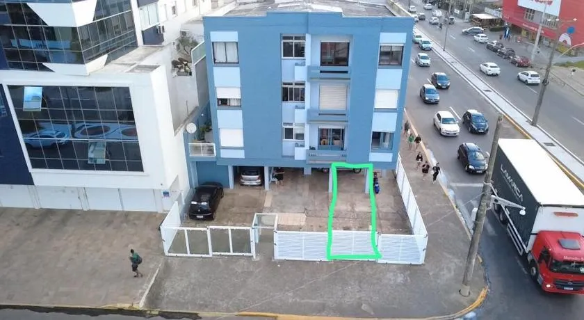 Apartamento em Capão no centro - Image 1