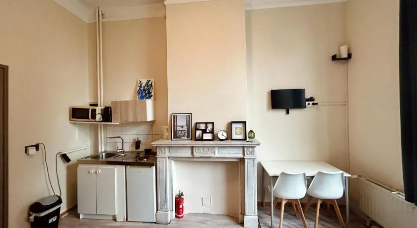 European District Hostel - Image 1