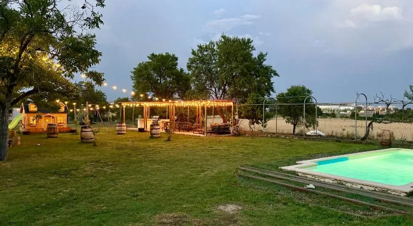 Finca Alboroto - Image 1