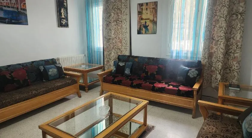 Manar Clinique House - Image 1