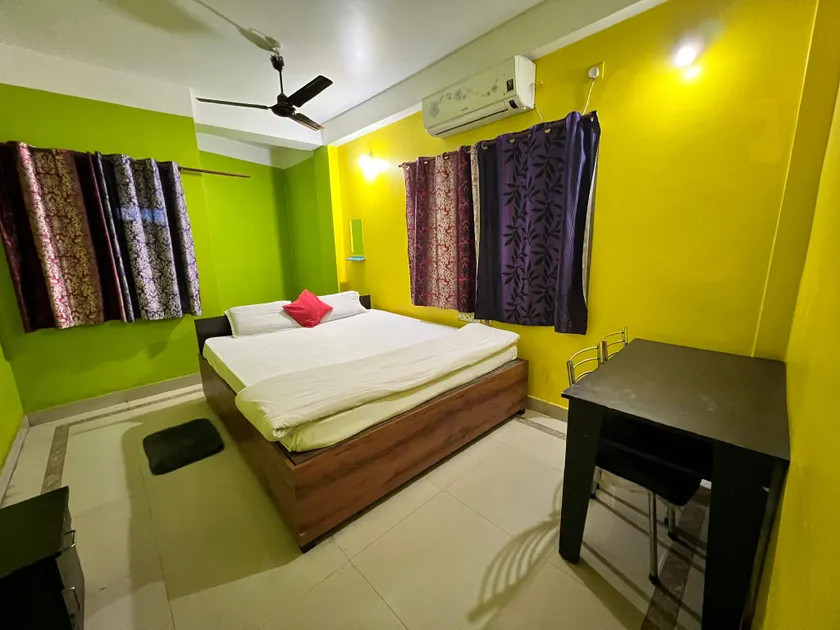 Radha Rani lodge - Image 1